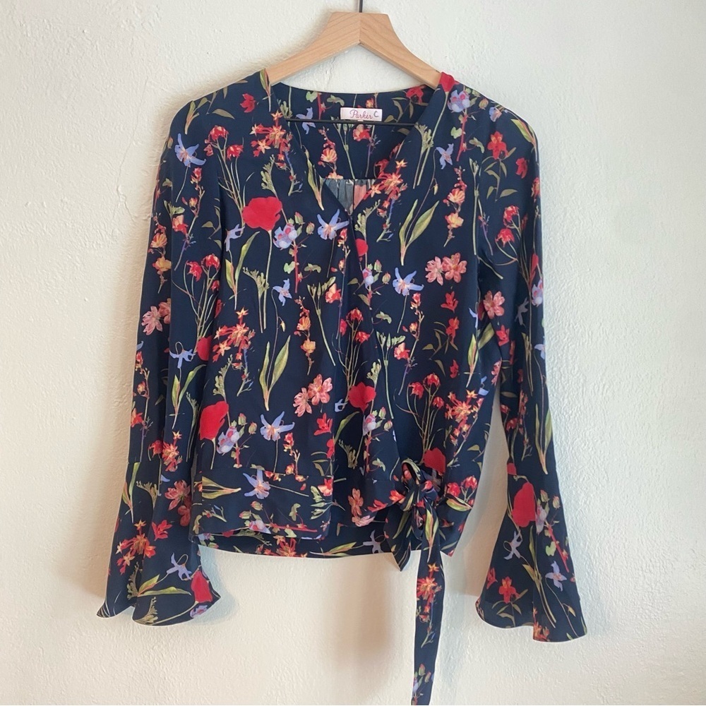 Parker Blue and Red Bell Sleeve‎ Blouse with Tie Front 100 silk